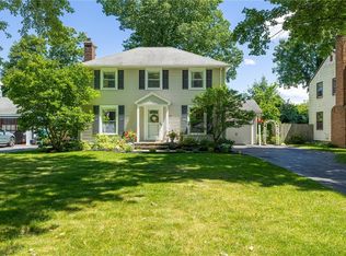 206 Fairhaven Rd, Rochester, NY 14610