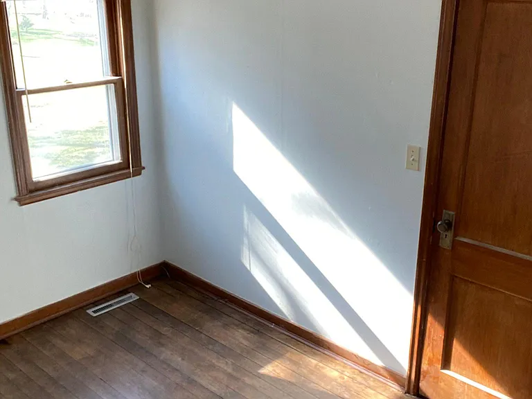 Bedroom #1