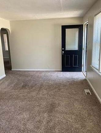 3rd image of 8122 Rector Dr