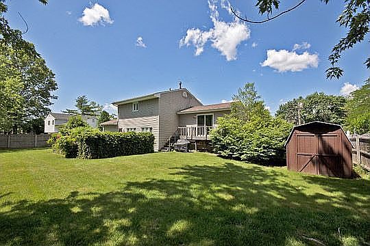 2nd image of 4 Creighton Cir
