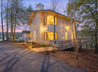 43 Hitchcock St, Murphy, NC 28906