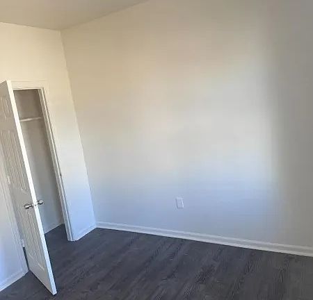 5th image of 246-248 Columbia Ave #1