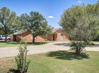 3226 Woodrow Rd, Lubbock, TX 79423
