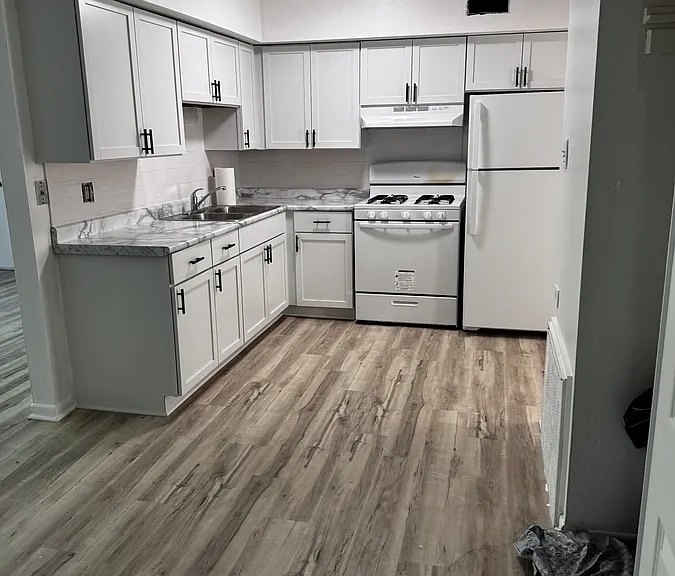 504 Roberts Dr #2D — Photo 5
