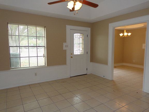4th image of 1203 San Cristobal St