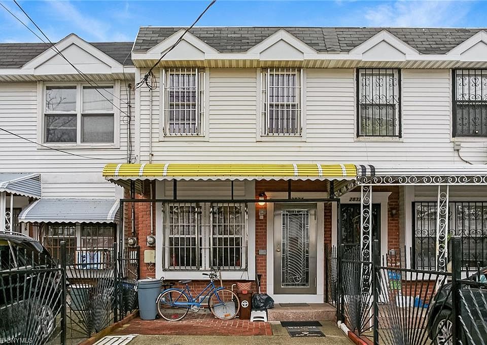 1st image of 2834 W 27th St