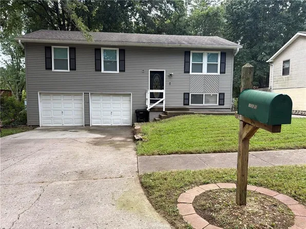 19225 E 5th Street Ct N, Independence, MO 64056