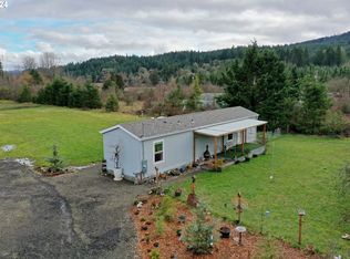 55126 SW Cherry Grove Dr, Gaston, OR 97119
