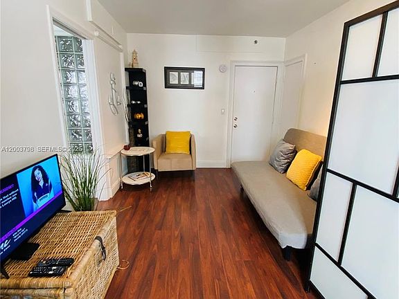 4th image of 335 Ocean Dr APT 228