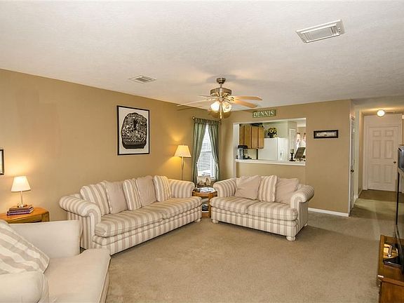 5th image of 7802 Sisterdale Dr