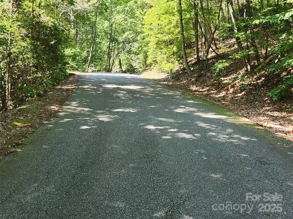 185 & 186 Weaver Ln, Lake Lure, NC 28746