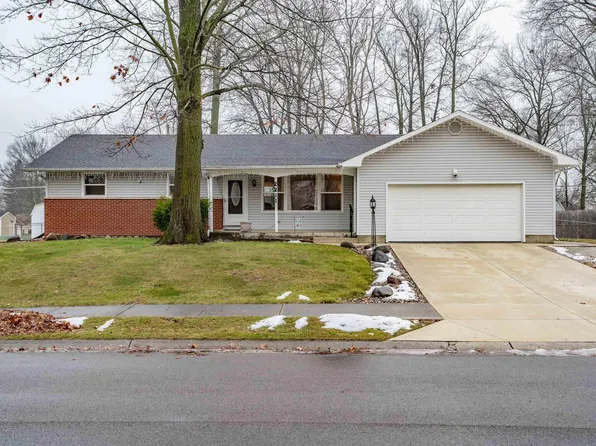 2211 Lima Ln, Fort Wayne, IN 46818