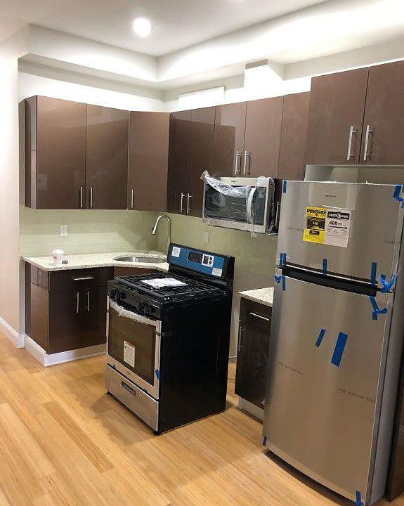1st image of 16 Park St APT 3L