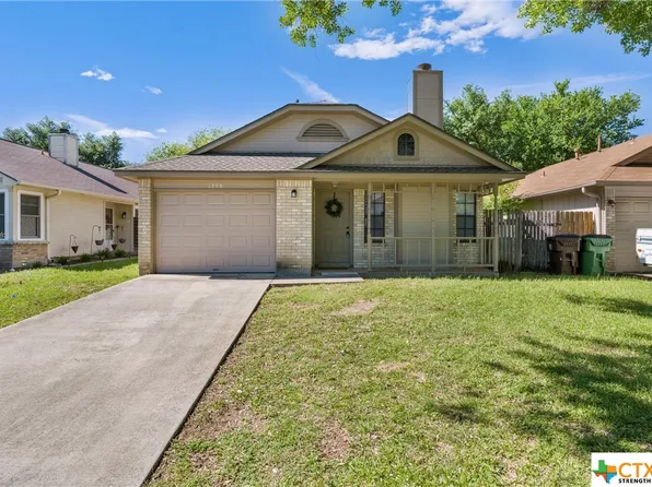 1208 E Logan St, Round Rock, TX 78664