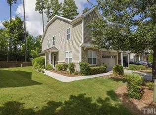 255 Murray Glen Dr, Cary, NC 27519