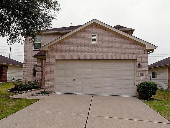 2nd image of 2219 Chelsea Vale Drive