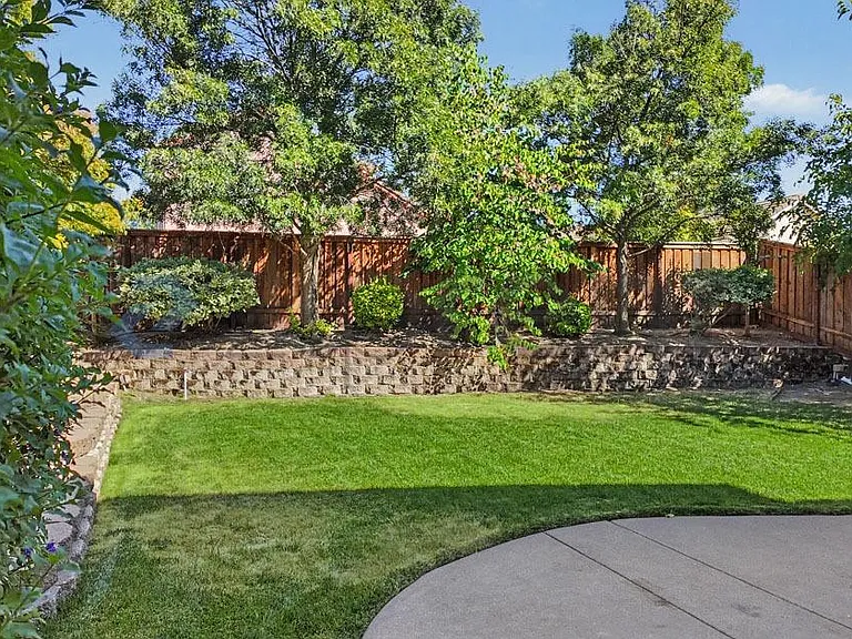 2342 Canary Dr — Photo 61