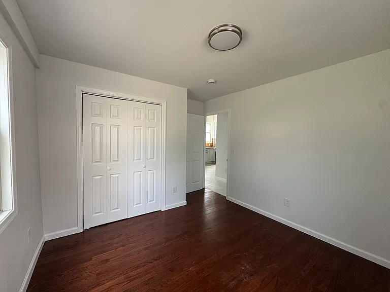 334 Bunnell St #R — Photo 7