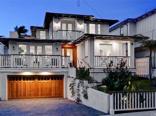 1755 8th St, Manhattan Beach, CA 90266