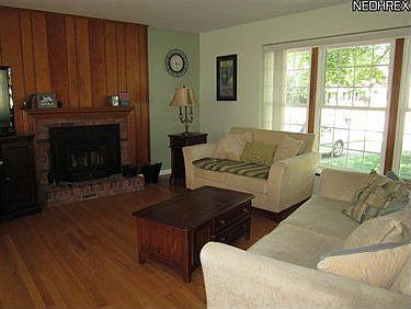 4th image of 4216 W 202nd St
