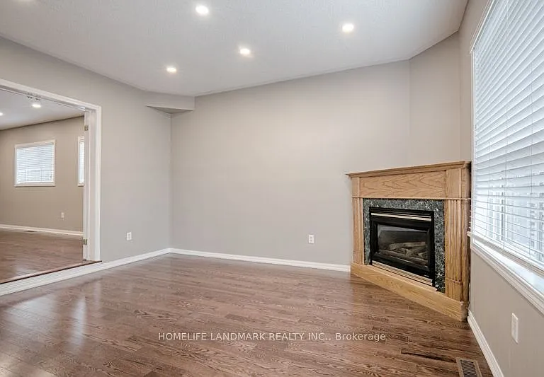 813 Stonehaven Ave — Photo 6