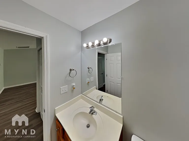3604 Oakwood Rd — Photo 16