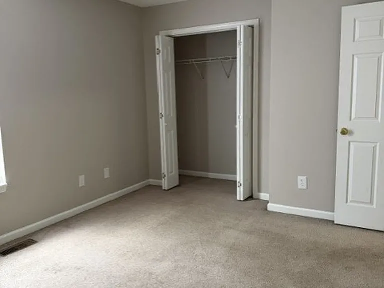 175 E Grande Ave #8 — Photo 7