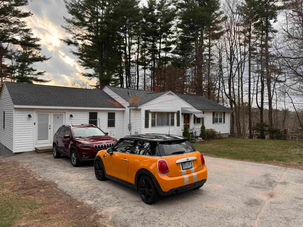 2 Marblehead Road, Windham, NH 03087