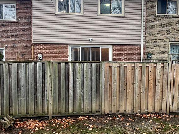5th image of 2051 Bridletowne Cir #12