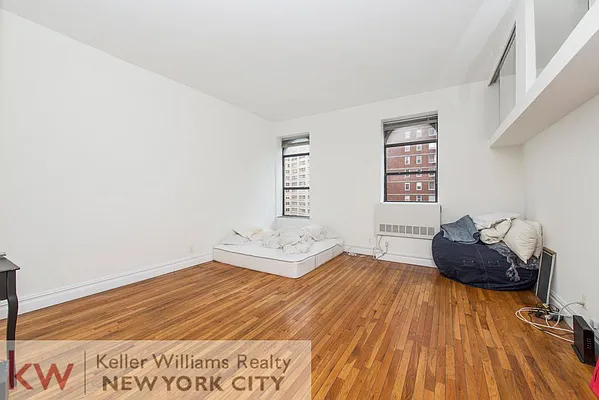 Rented by Keller Williams NYC | media 11