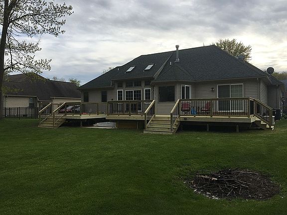 4th image of 5396 Shorewood Dr