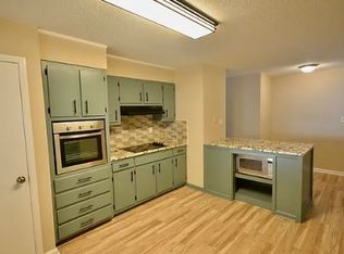 300 Cumberland Dr SE #R, Huntsville, AL 35803