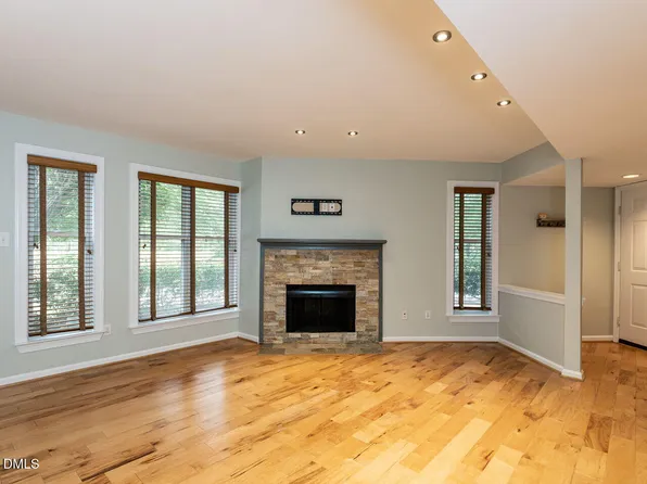 911 Washington St APT 104, Raleigh, NC 27605