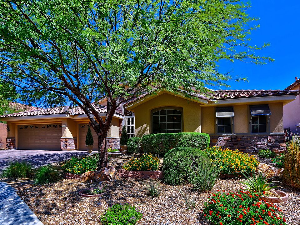 1st image of 8138 Luna Sera Ave