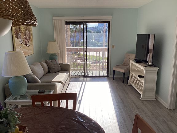 4th image of 880 Beach St Unit 1208-1280
