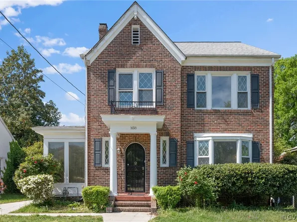 1658 Monticello St, Petersburg, VA 23805
