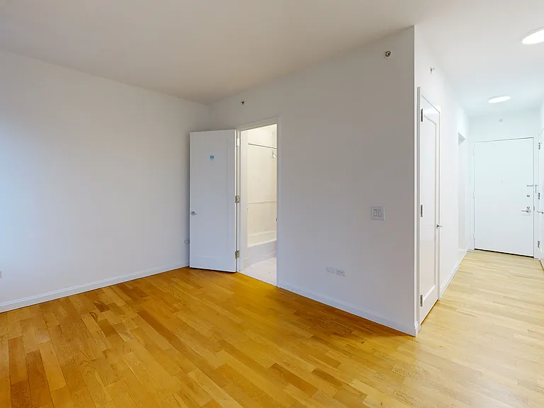 795 Columbus Ave #8M — Photo 3
