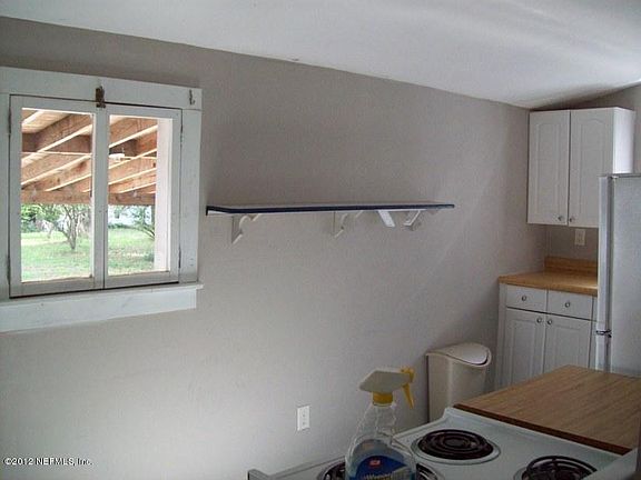 4th image of 121 Kirkland St APT D