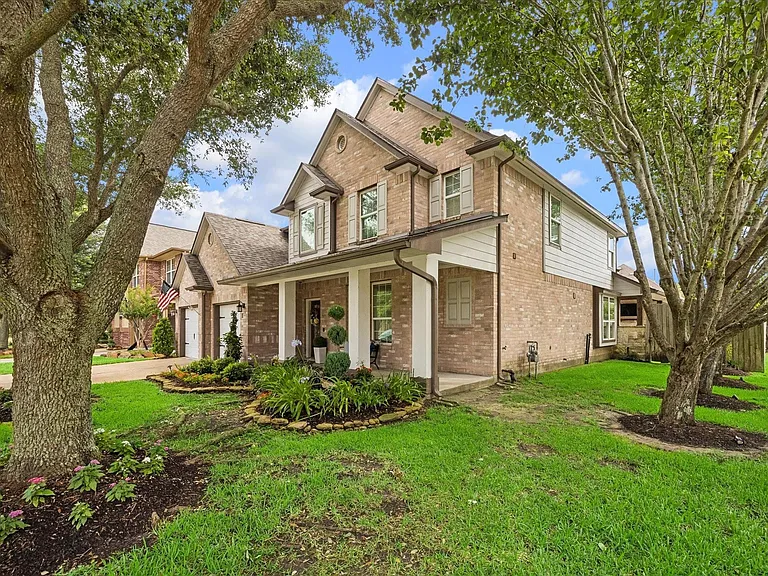 6102 Timbermoss Ct — Photo 2