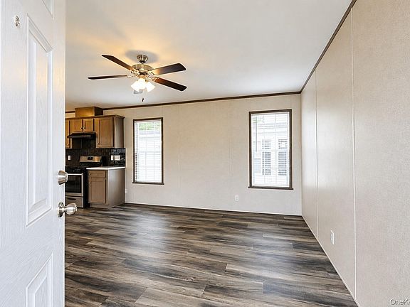 5th image of 34 Windward Way