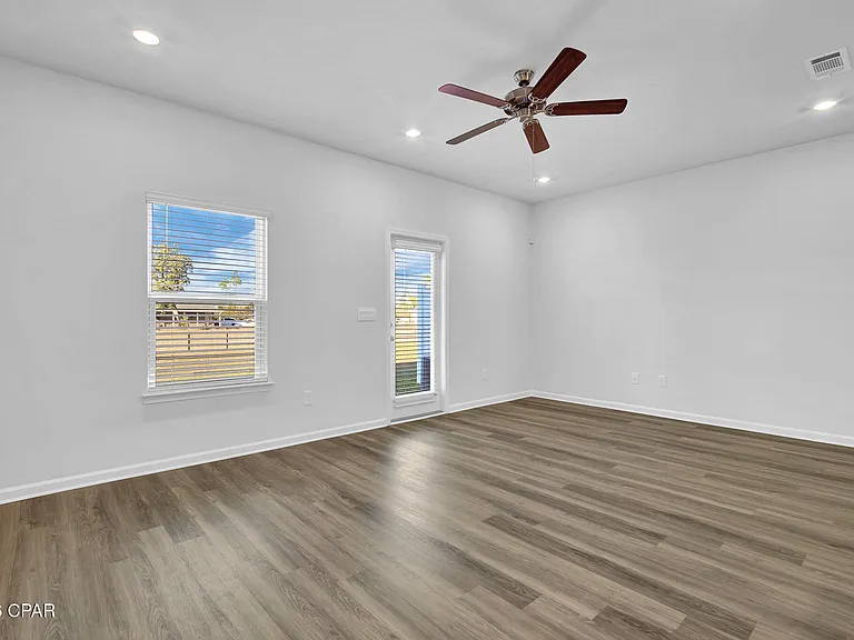 1707 Jakes Dr — Photo 13