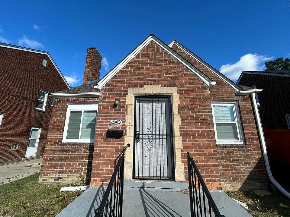 1st image of 15461 Cedargrove St