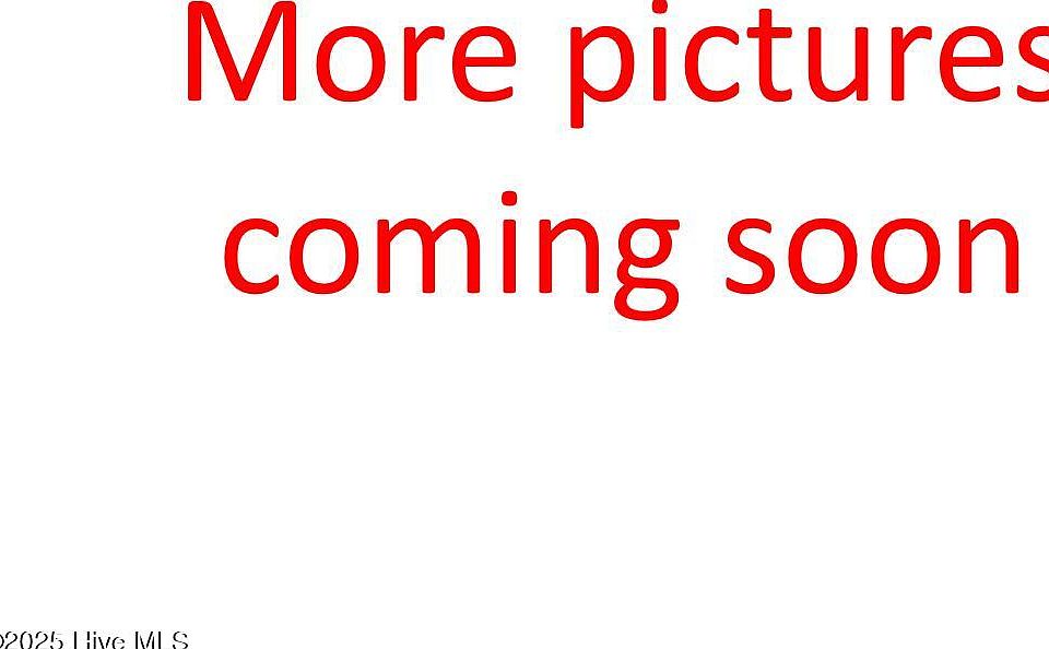 2nd image of 918 Elm Street