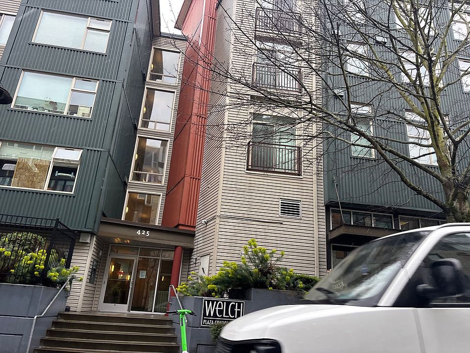 1st image of 425 23rd Ave S APT A110