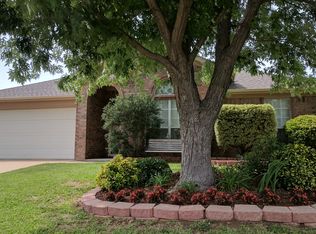 623 Joy Ln, Mansfield, TX 76063