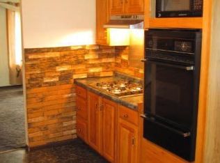 3104 Deal St, East Chicago, IN 46312