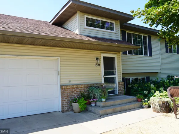 1610 Griffing Park Rd, Buffalo, MN 55313