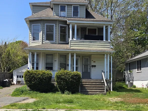 985 Huntington Rd, Stratford, CT 06614