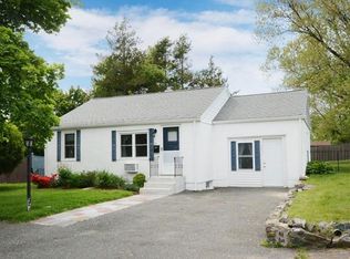 21 Eden Glen Ave, Danvers, MA 01923