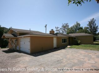 14402 Willow Rd, Lakeside, CA 92040